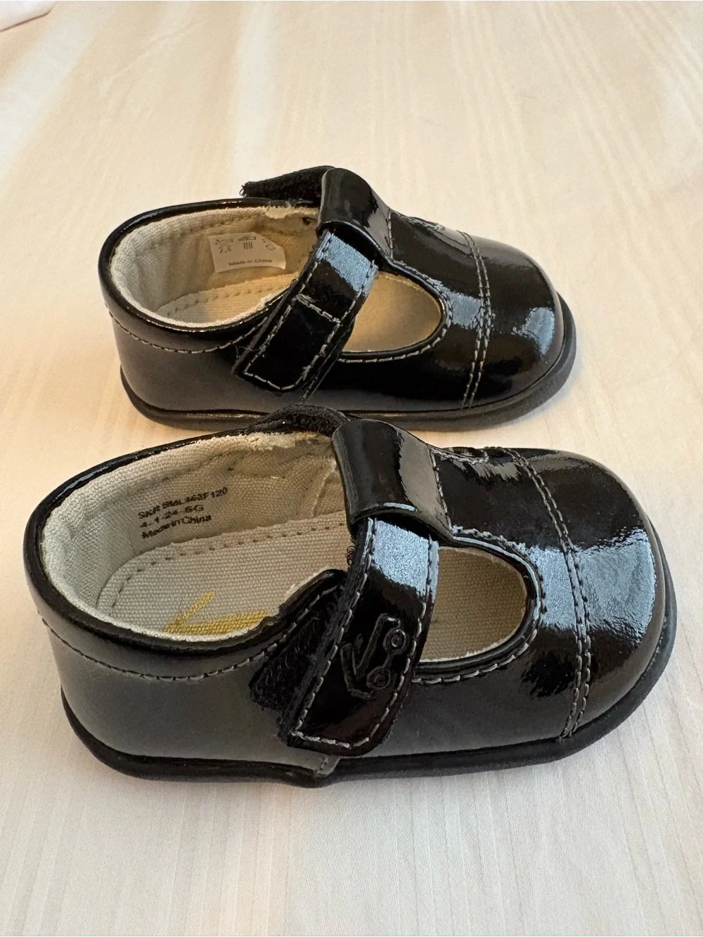 See Kai Run Black Patent Mary Jane Walker Shoes